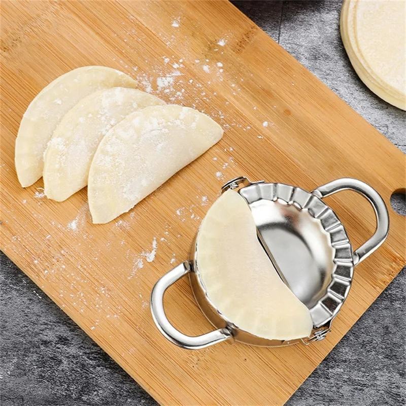 1PC S/L Stainless Steel Dumplings Tool Dumpling Mold Household Manual Press Kitchen Pastry Baking Dumpling Maker Accessories