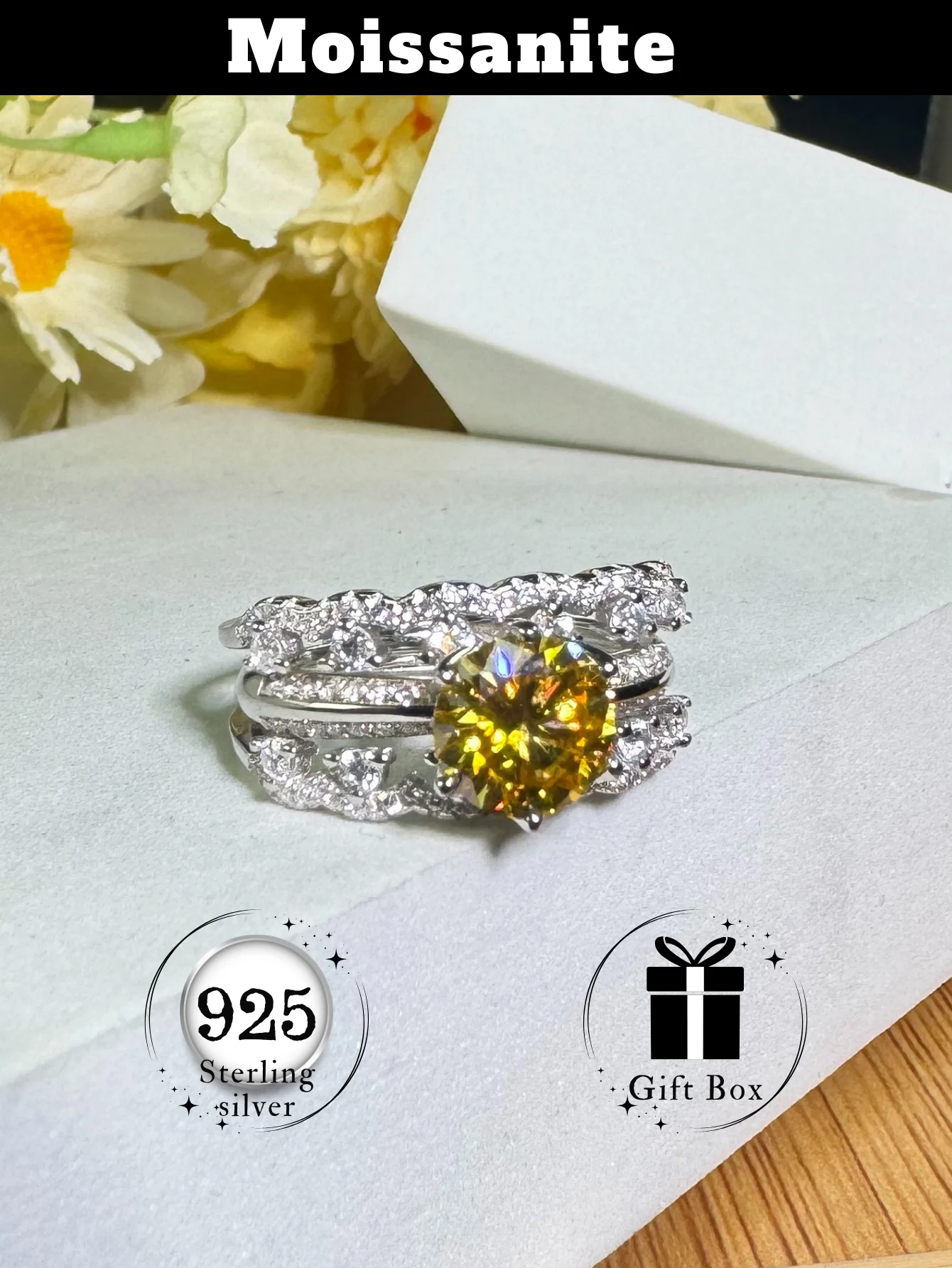 

An elegant two-in-one moissanite ring, the two-piece ring can be worn separately, couples' wedding rings, holiday gifts, queen j