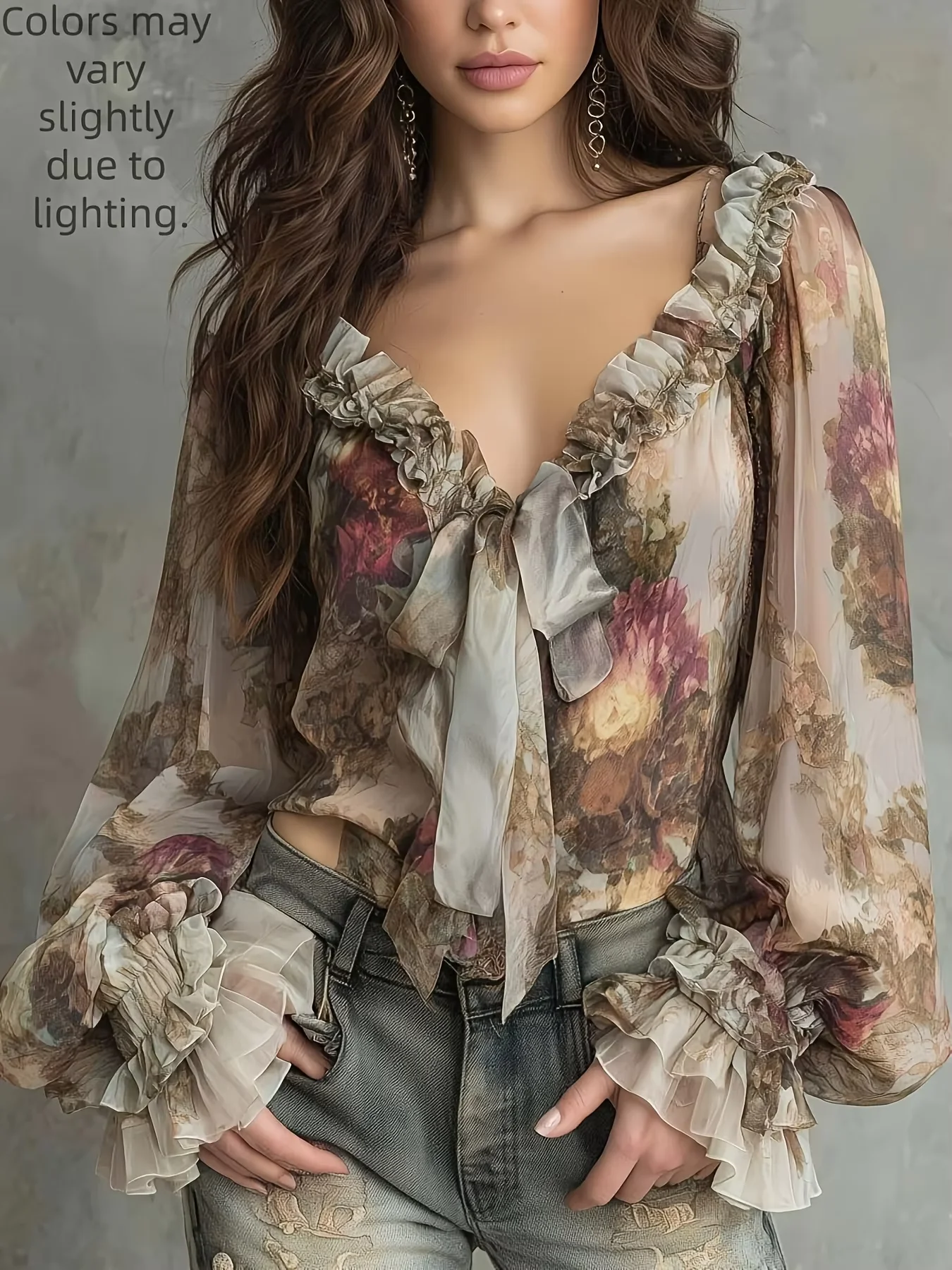 Vintage Fashion Girl - Women's Vintage Floral Print V-Neck Shirt