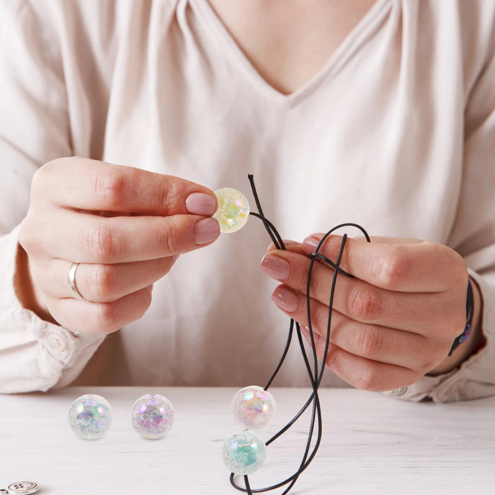 40Pcs Crackle Design Acrylic Round Beads DIY Supplies for Jewelry Making Beads for Keychain Bracelet Crafting DIY Supplies