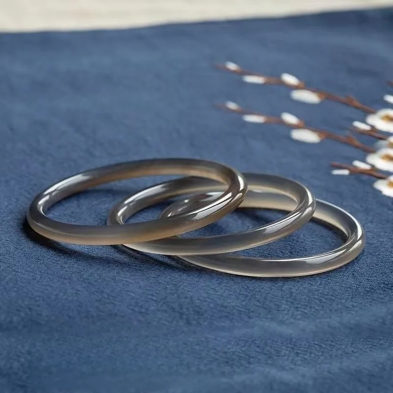 

Ice Soot Chalcedony Fine Round Bar Bracelet, Fashionable and Versatile