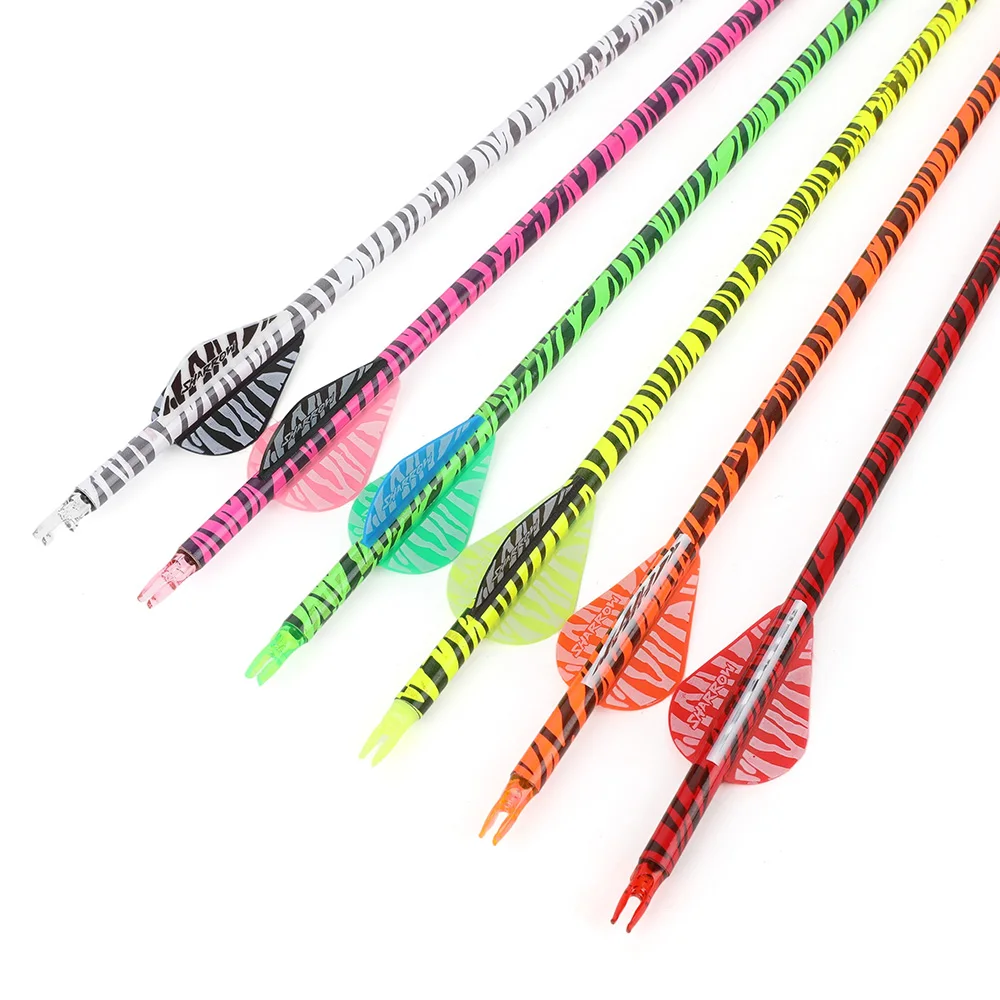 Flechas de carbono Spine 500 con plumas de goma para tiro con arco