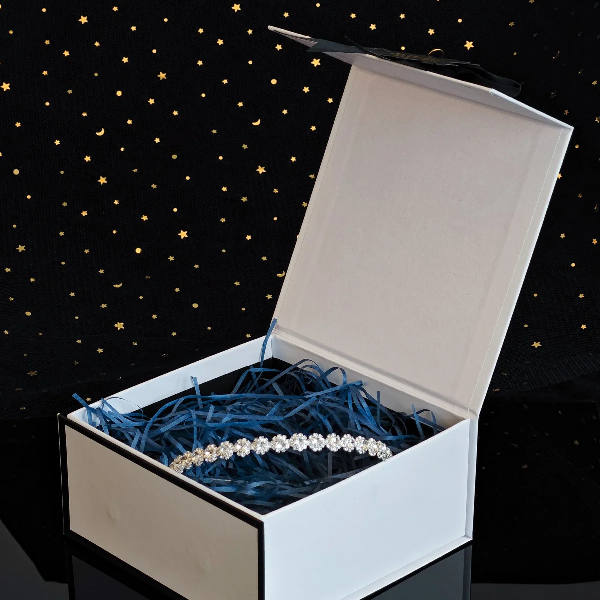 Einfache Kristall Damen Haarbänder Mode Legierung Mori Prinzessin Stirnband Kopfschmuck Party Urlaub Schmuck Haarschmuck Tiara – Detail 5