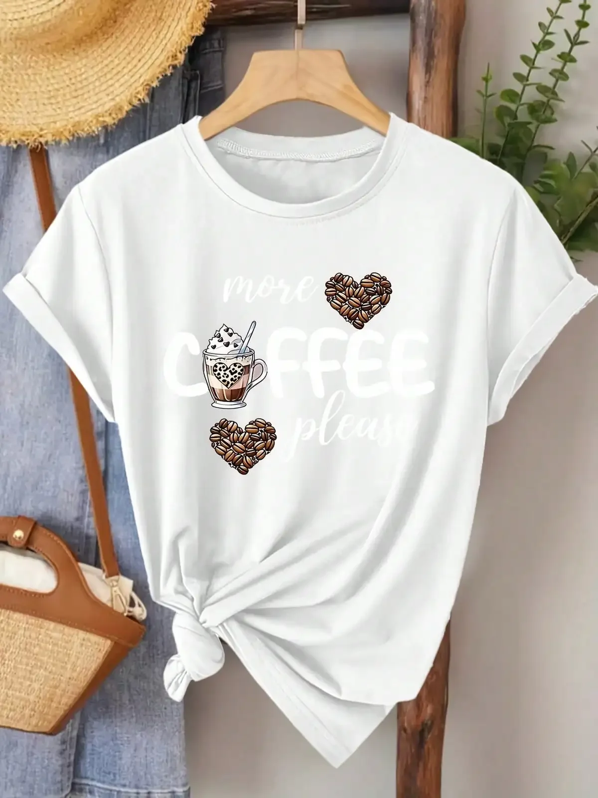 Elegant Short-Sleeve Women'S T-Shirt With A Coffee Enthusiast Print, Suitable For Spring, Summer, And Autumn. A Stylish And Versatile Top For Commuting, Vacations, And Everyday Wear