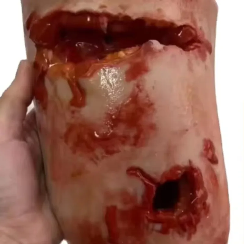 

Тренажер для заданий с перфорированной раной на силиконовой ране для модели эмулятора раненой упаковки для экстренного обучения