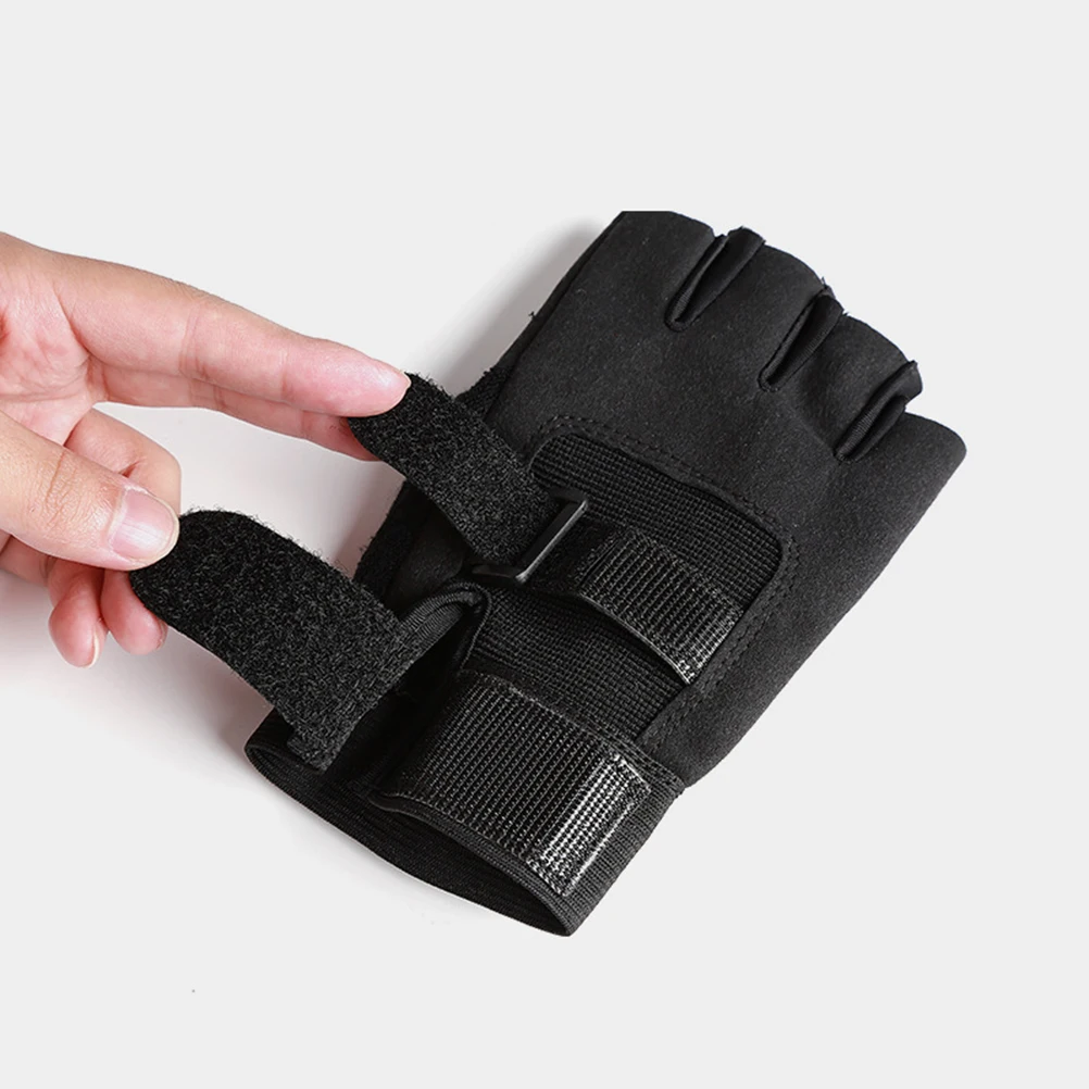

1 Pair Fitness Gloves Half Finger Anti-Slip Shockproof Breathable Dumbbell Weightlifting Gloves For Men Women Grey L