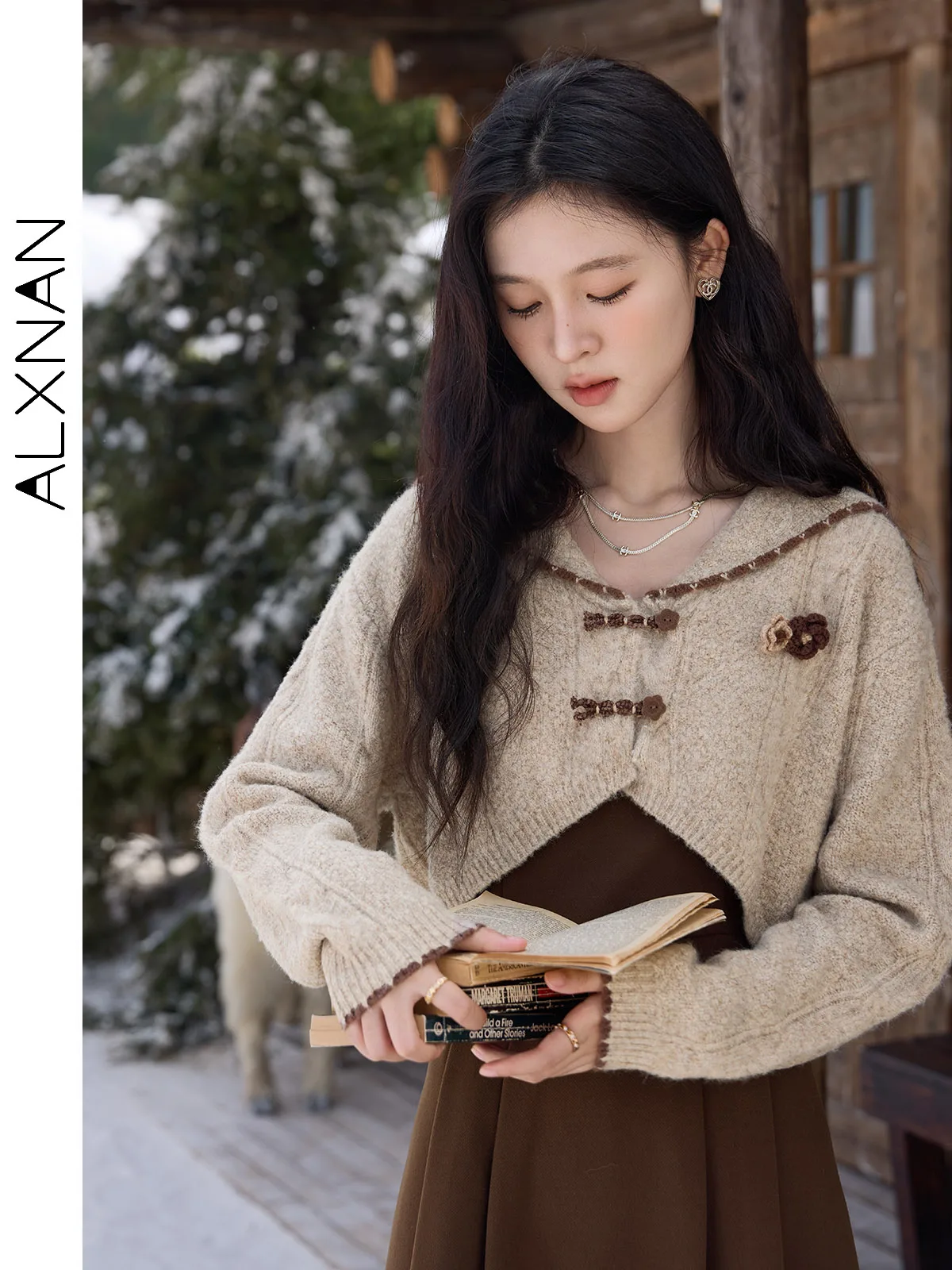 ALXNAN Women Crop Knit Plus Size Sweater Sailor Collar Long Sleeve Crochet Brooch Long Sleeve Cardigans Sold Separately D08612SY