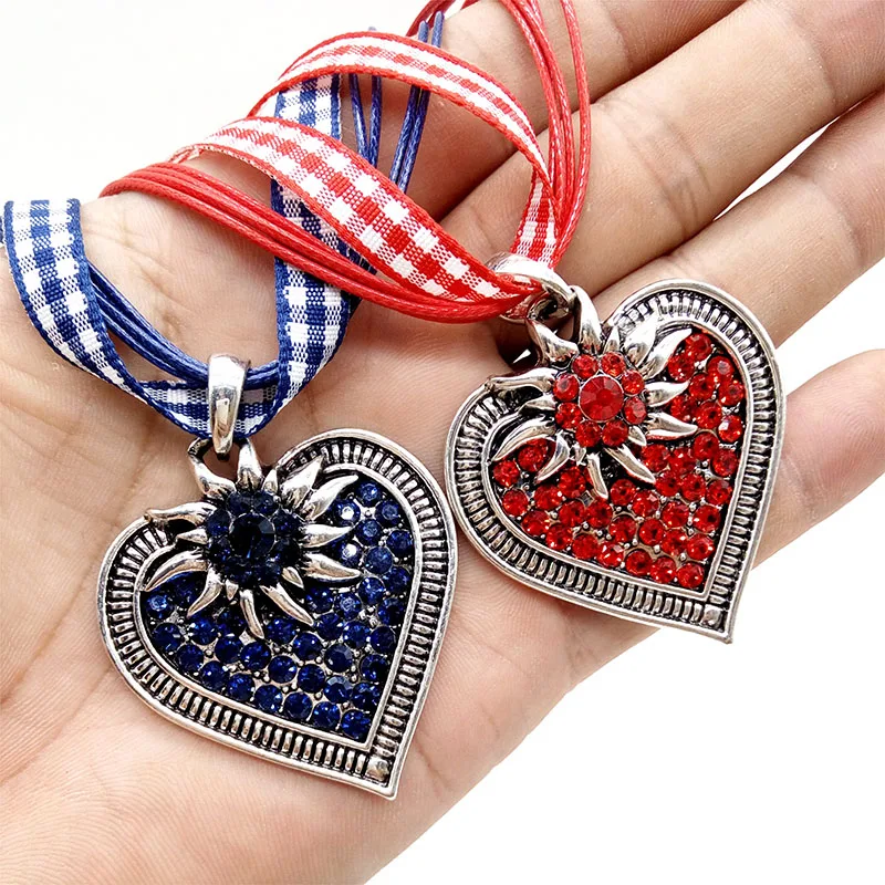 Fashion Shiny Rhinestone Vintage Heart Edelweiss Pendants Necklaces Women Oktoberfest Party Costume Plaid Ribbon Gift Jewelry
