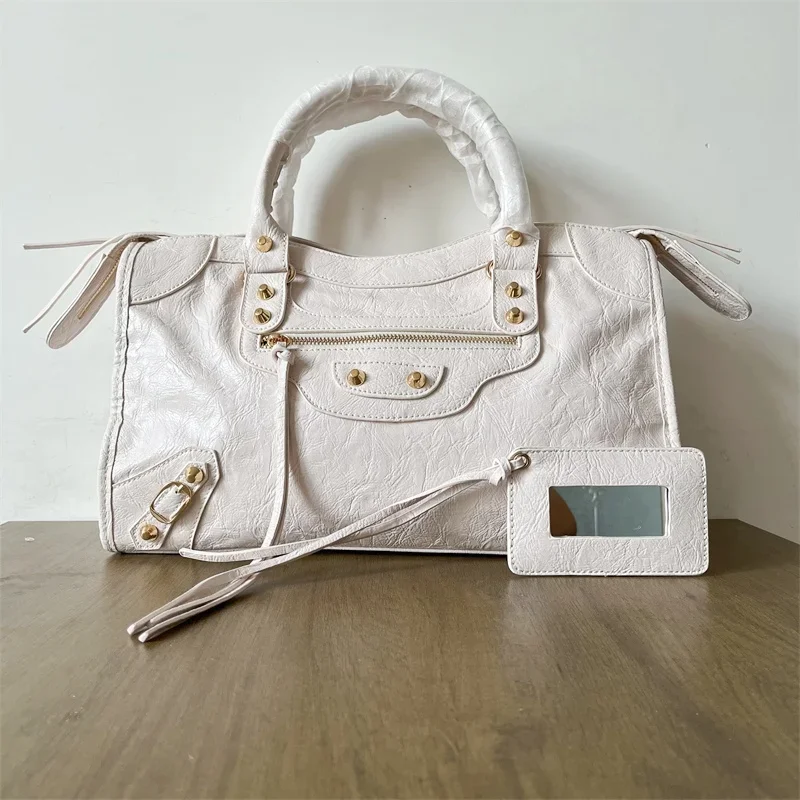 2026 Herbst- und Winter-Handtasche, Umhängetasche mit großer Kapazität, City-Motorrad-Schultertasche, Tragetasche für Damen, Luxus-Designer – Detail 4