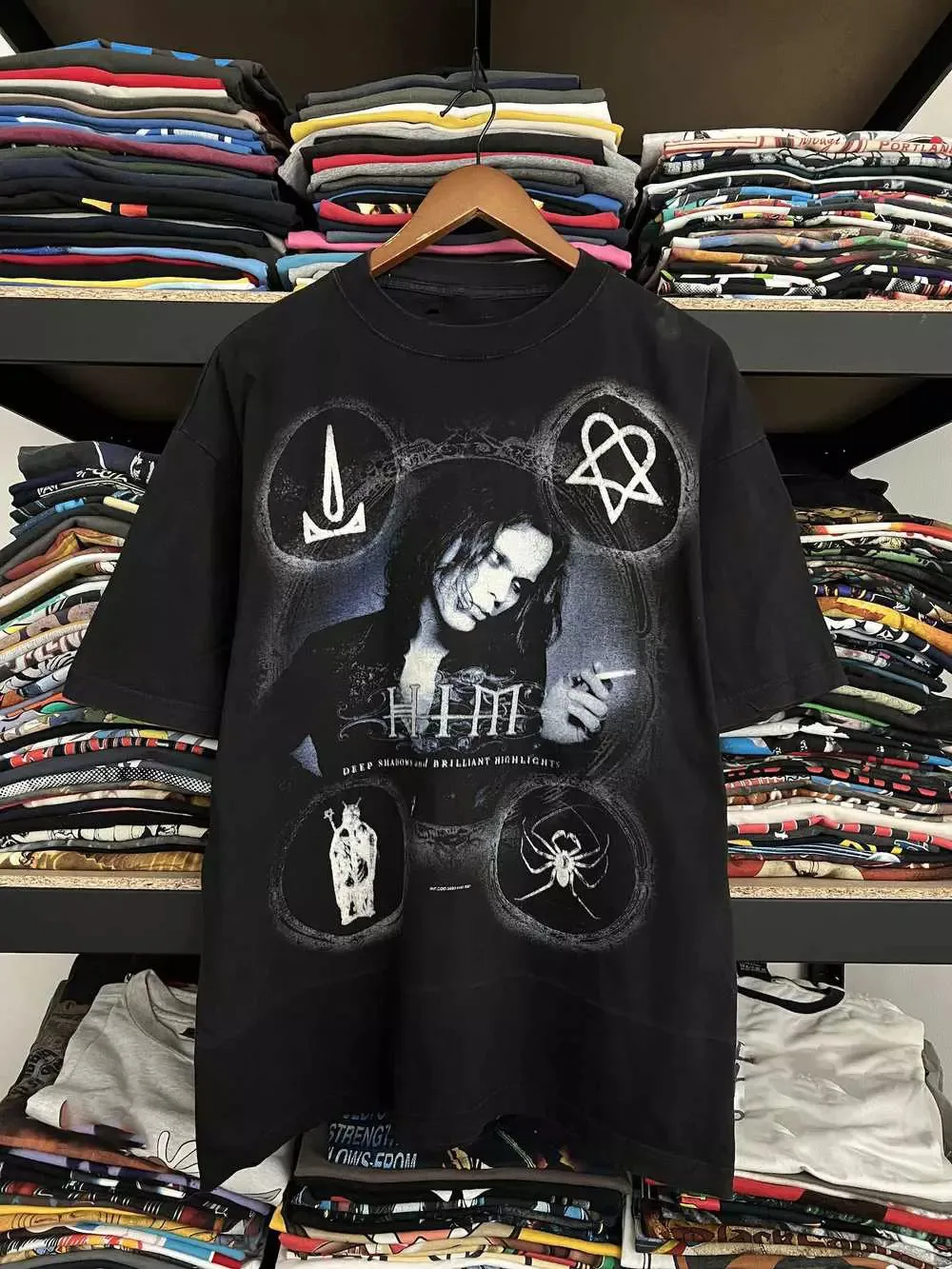 Band Rock Him Deep …