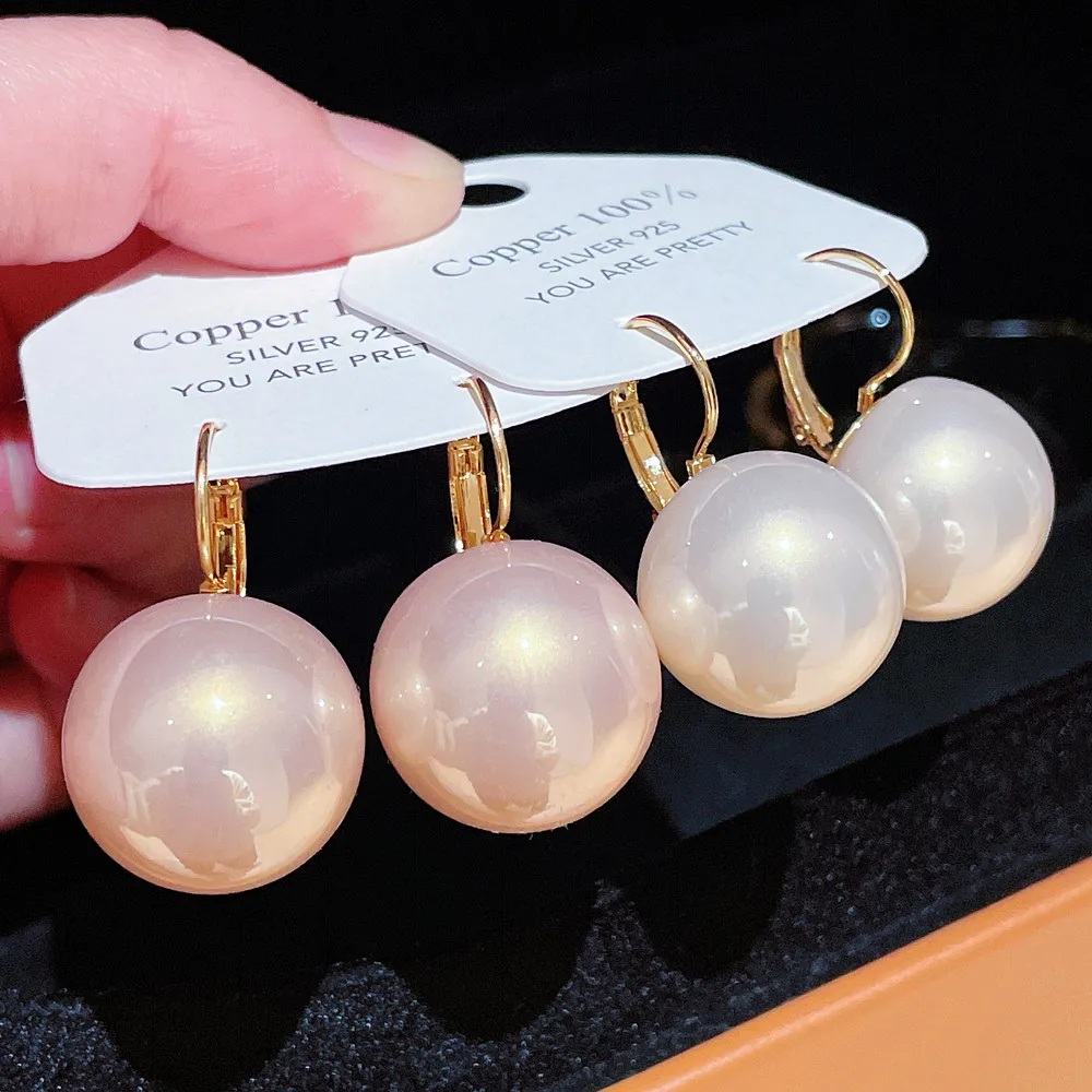 New Fashion Korean Big Imitation Pearl Dangle Earrings for Women Temperament Simple Oversize Ball Drop Earrings Wedding Jewelry