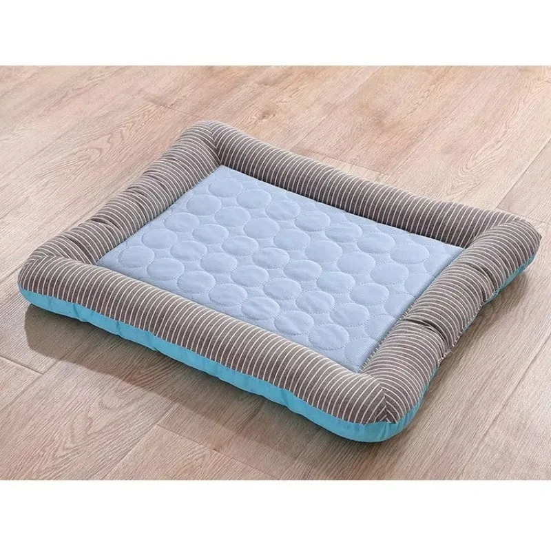 

Summer Cool Small and Medium Sized Dog Ice Silk Cat Cool Mat Pet Supplies Cooling Pad