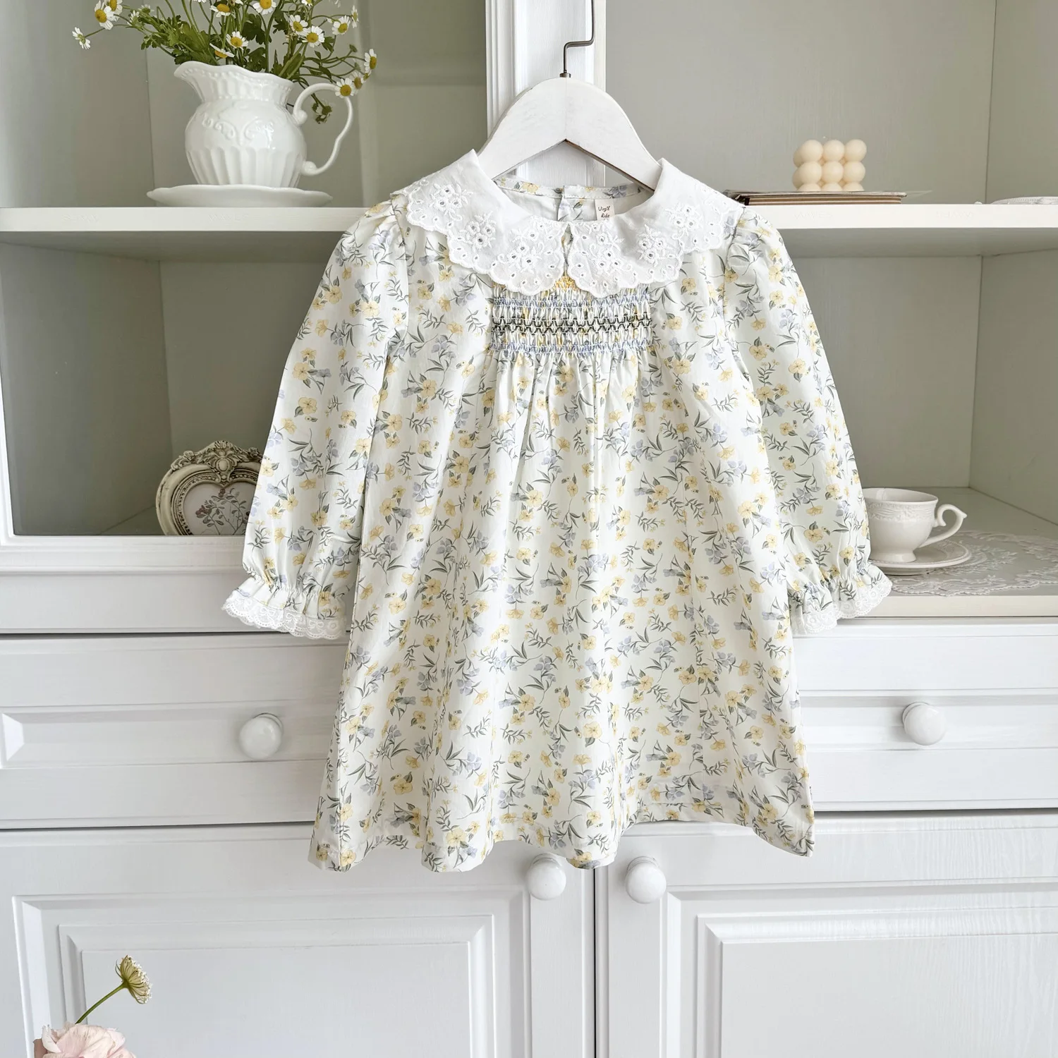 

Children's Clothes Spring Korean Style Flower Party Dresses Baby Girl Long Sleeve Floral Printed Toddler Kids Smocked Costume