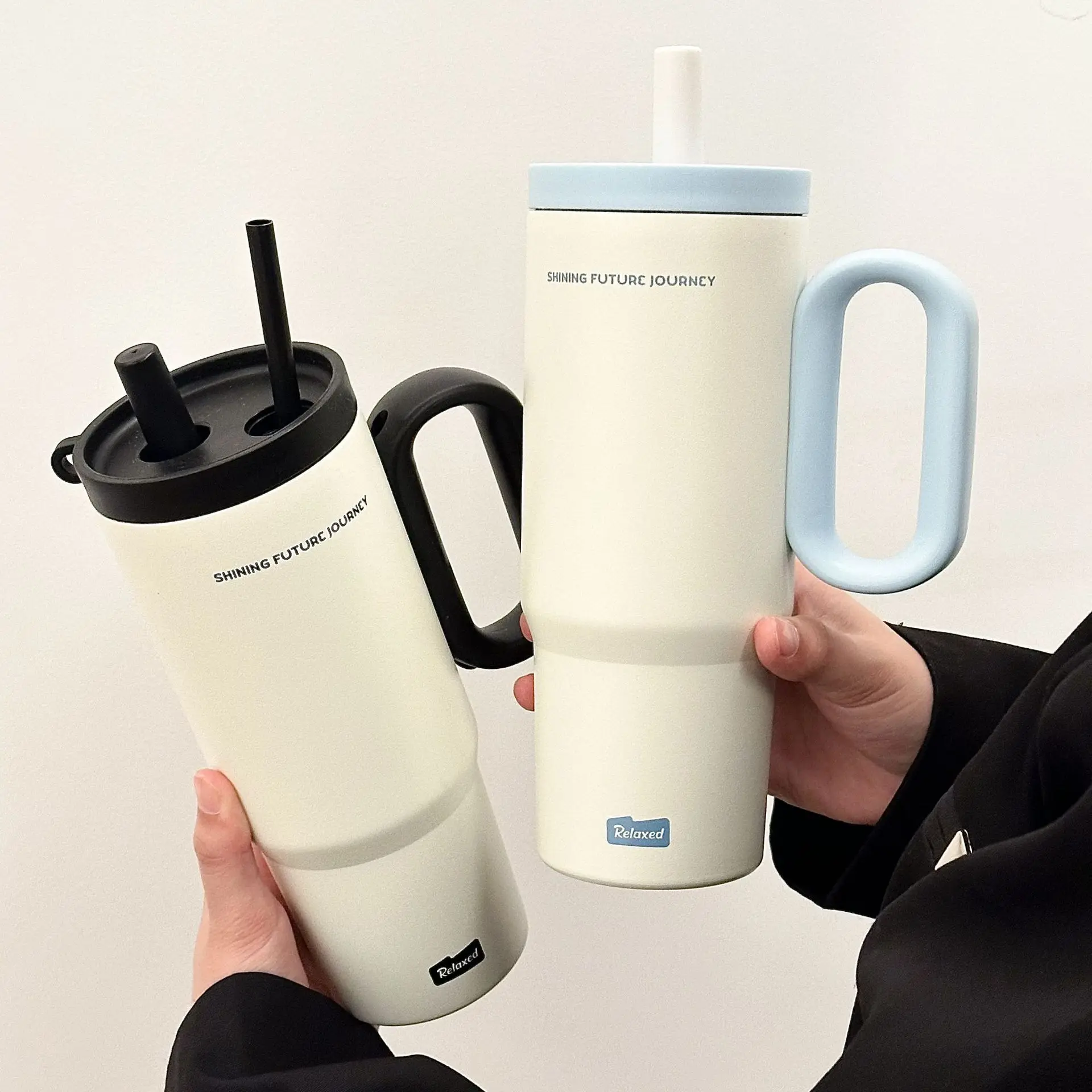 720ML Large Capacity Portable Car Cup Stainless Steel Thermos Cup with Straw & Handle Travel Sports Water Bottle Vacuum Flask