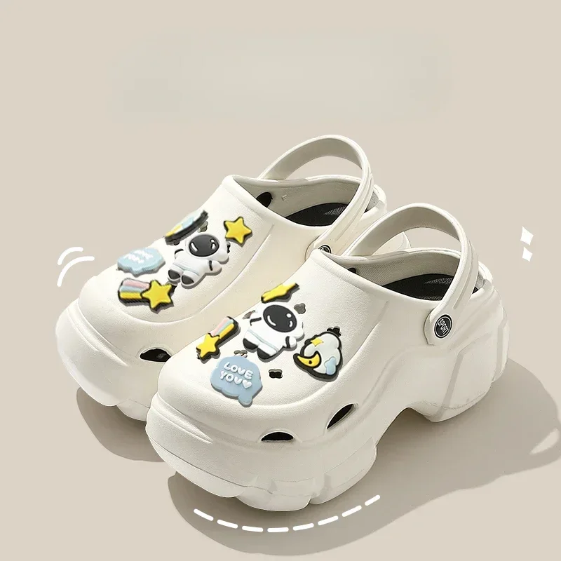 2024 New Sandal Slippers DIY Cute Cartoon Clogs Women Mules Summer Beach Sandals Cave Hole Female Garden Shoe For Students Girls