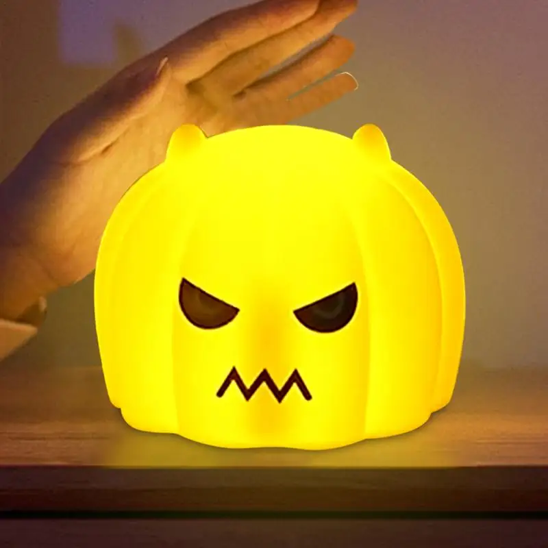 Cute Pumpkin Light Silicone USB Rechargeable Bedside Touch Lamp Creative Pumpkin Patting Light Bedhead Cartoon Night Light Sleep