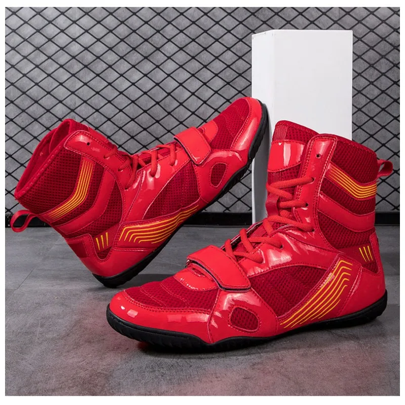 2024 autunno inverno nuove scarpe da wrestling professionali da donna per uomo scarpe sportive per allenamento fitness indoor scarpe da boxe da combattimento gratuite