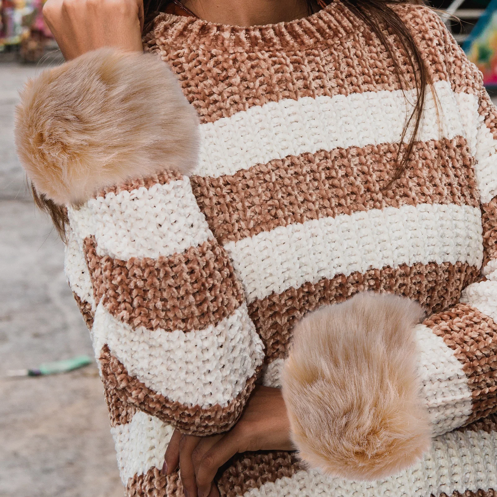 

Fuzzy H Cuffs Black Fishnet Mittens Artificial Wrist Cover Straps Work Brace Warm Winter Accessories Women Faux Furry Cuff