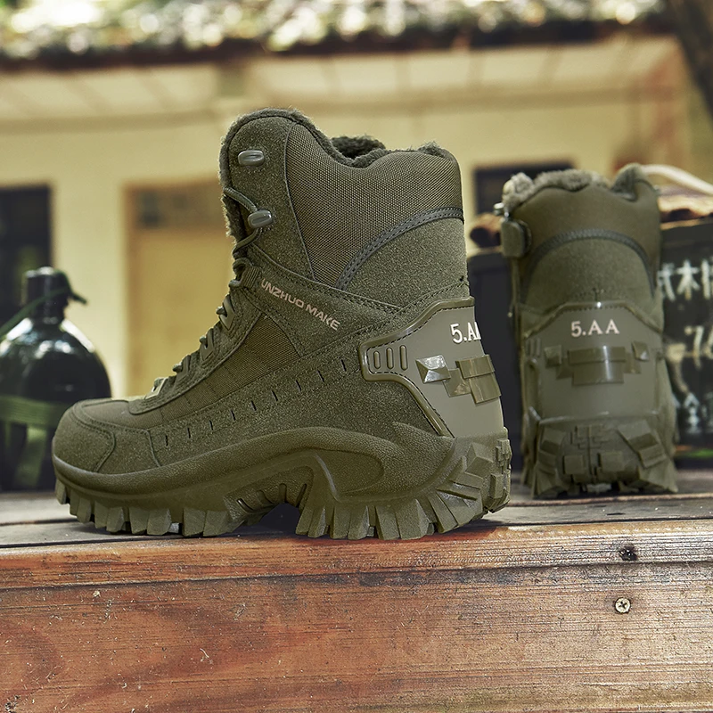 Men's tactical training boots winter light warm velvet jungle combat boots outdoor anti-slip comfort walking hiking casual boots