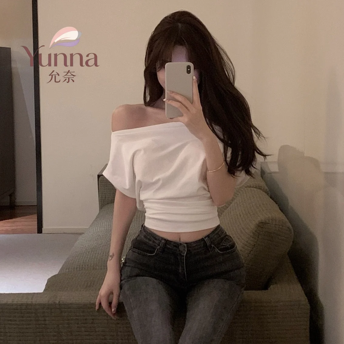Design Sensation Summer Short- Sleeve Shoulder Bared Sexy Slim Fit T-Shirt for Women Trendy Casual Fashionable Top