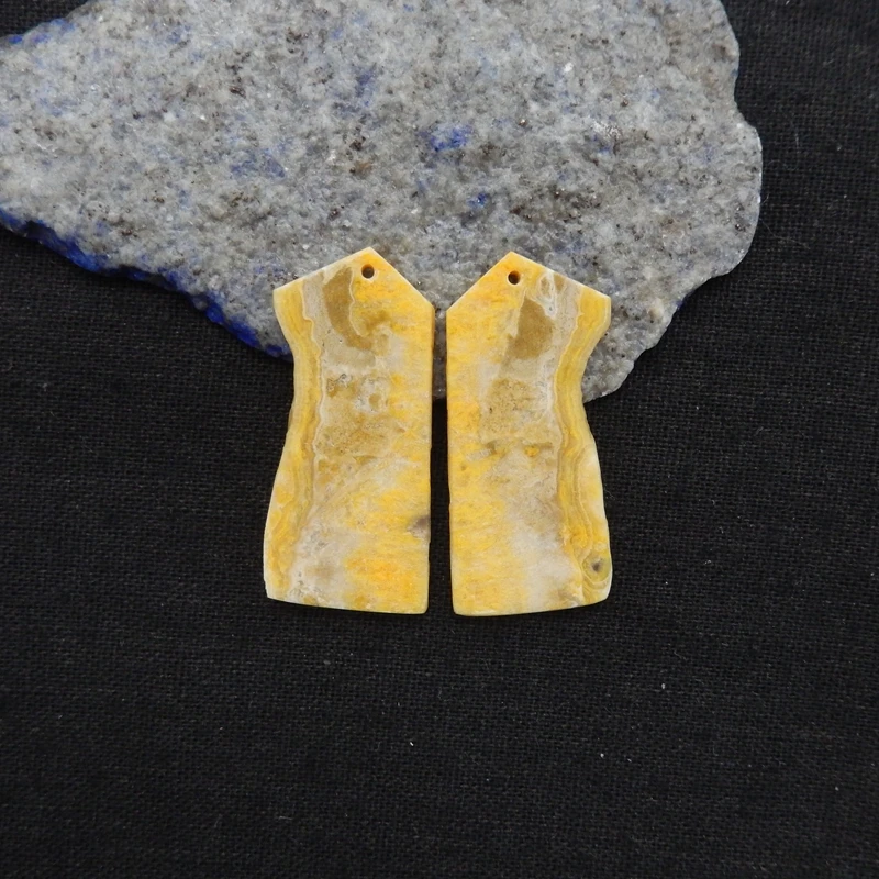 

Natural Stone Bumble Bee Nugget Large Earring Beads 43x20x3mm Handmade Fashion Jewelry Women's Accessory 10.8g