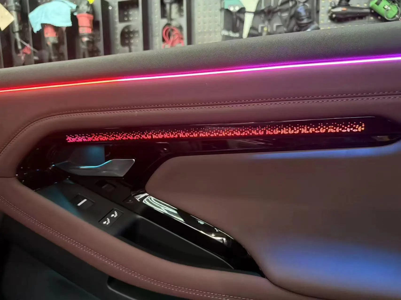 Upgrade Symphony LED Car Interior Ambient Lighting For Land Rover Range Rover Evoque 2019-2026 Decoration Accessories