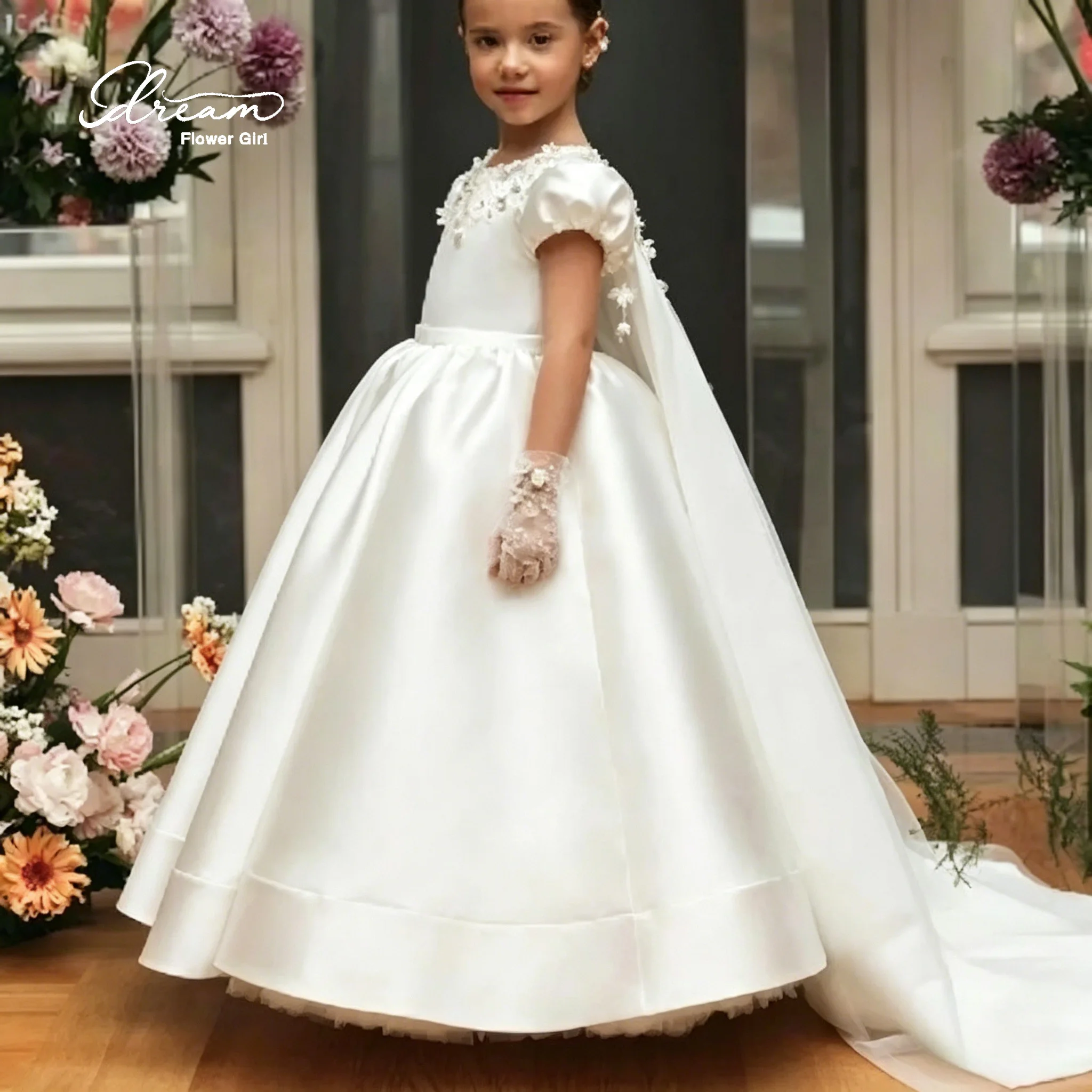 Elegant flower girl floor-length puff-sleeved beaded net-silk cape with appliqués and puffy skirt evening dress
