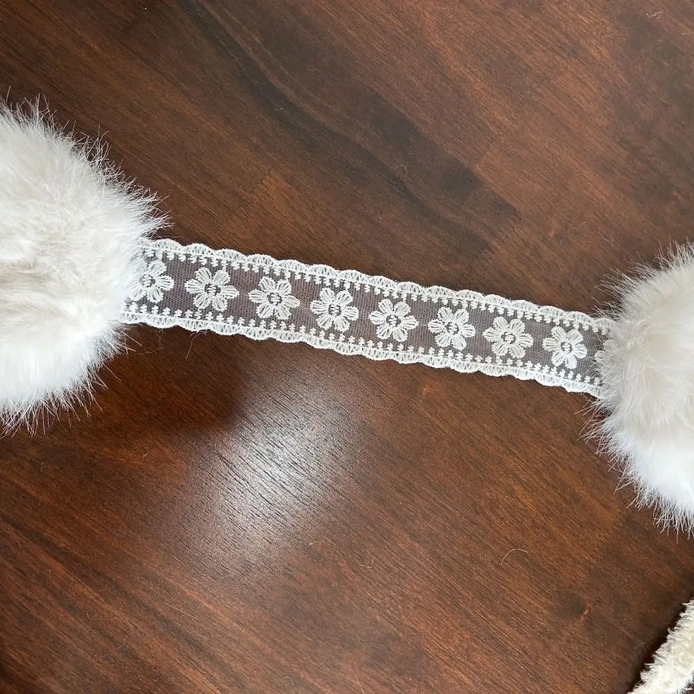 

Soft Ear Cap Lace Plush Earmuffs Thicken Cold Proof Ear Cover Windproof Ear Warmers Ear Mask Winter