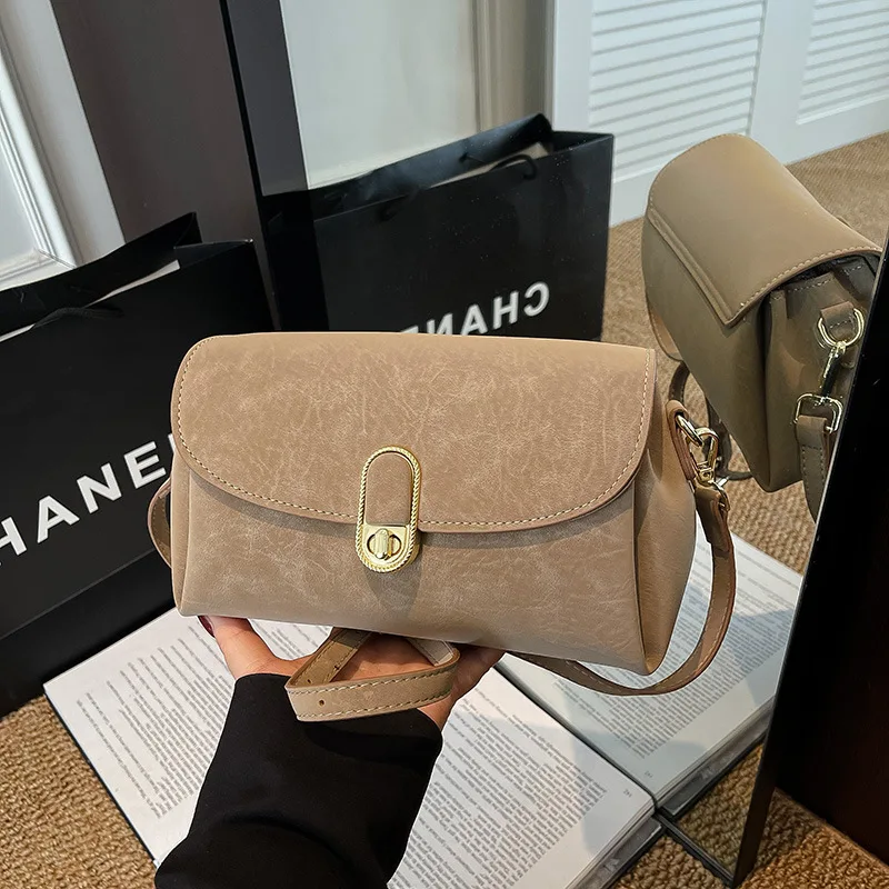 

Fashionable Casual Small Square Bag - Women's New Sophisticated Niche, Minimalist Versatile Trendy Shoulder Bag