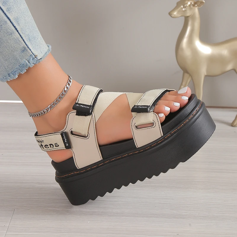 High Quality Ladies Shoes Buckle Strap Women\'s Sandals Party Sandals Women Round Toe Shoe Female Platform Sandal shark sandals