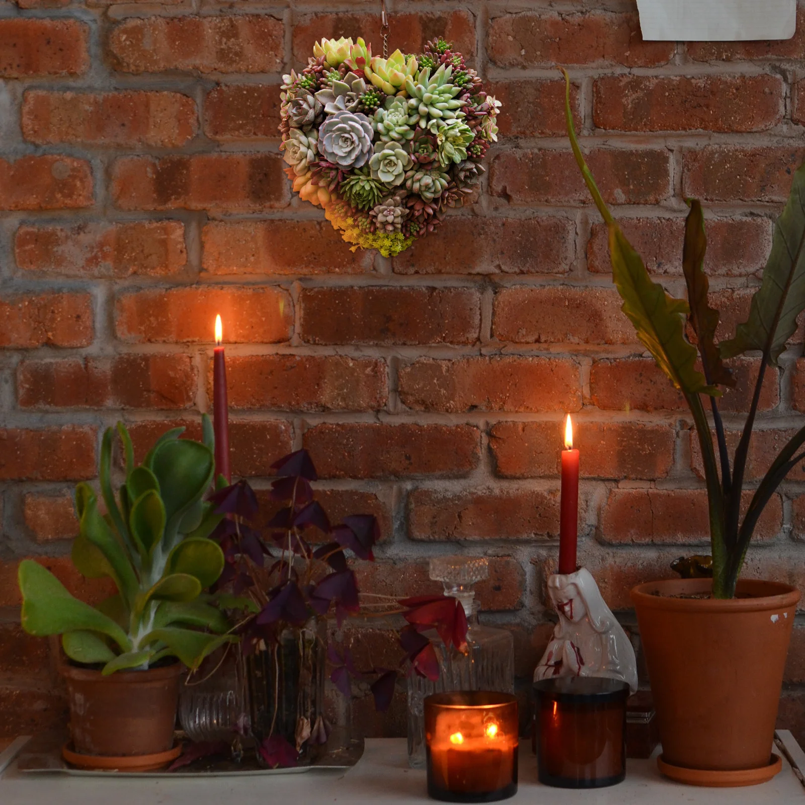 

1Pcs Iron Heart Shape Flower Pot Creative Hanging Plant Pot for Indoor Outdoor Garden Balcony Decor Creative Hanging Flowerpot