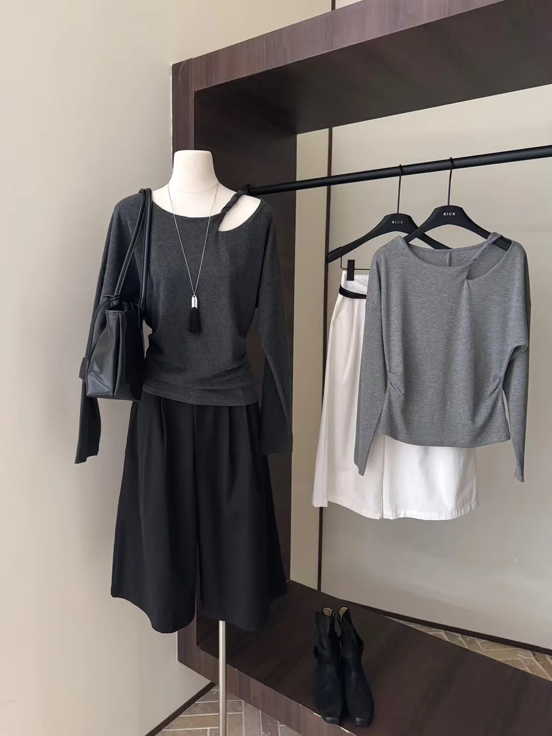 Loose Fit Lange Sve Dames Top Koreaanse Sle Faionable Veelzijdige Schuine Kraag Afslanken Anti-Aging Katoenen T-shirt