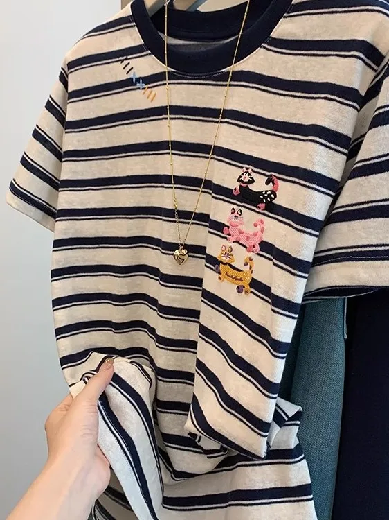 

Unisex Loose Fit Cotton T-Shirt Short Sleeve Striped Summer Top Breathable Fashionable Sun Protection Clothing for Adults