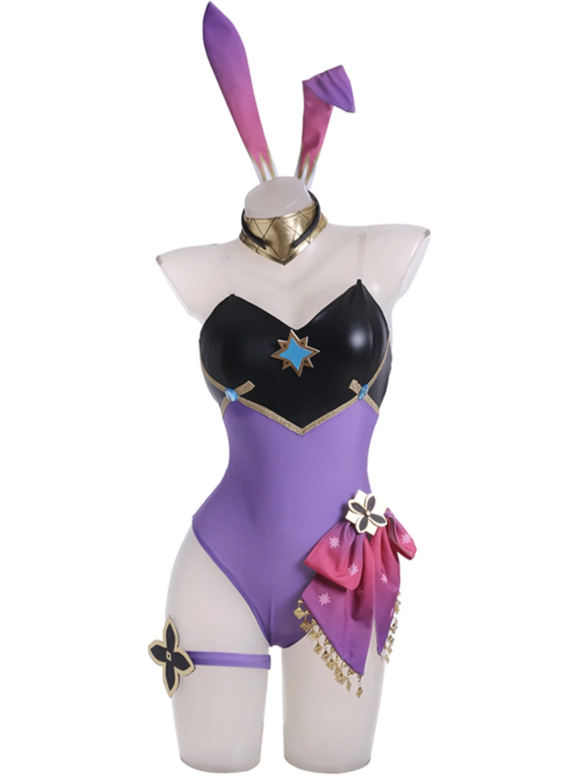 جديد دوري تأثيري حلي هالوين عيد الميلاد المعرض الهزلي أنيمي المرأة S-XL لعبة Genshin تأثير الأرنب فتاة في الأوراق المالية