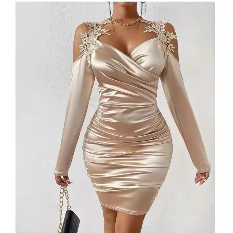 2025 유럽과 미국의 봄과 가을 새로운 스타일 새틴 우아한 레이스 꽉 스커트 접힌 스커트