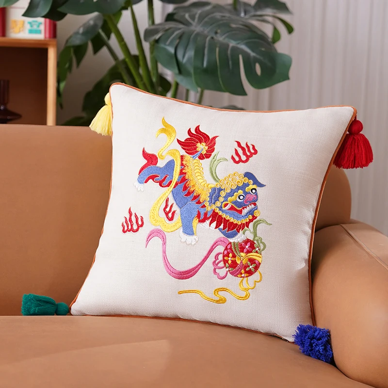 Chinese Retro Pillow Kirin Embroidery Cushion Case Luxury Colorful Decorative Pillow Cover For Sofa Chair Joyful Home Decoration