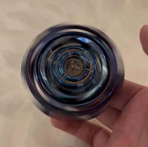 Used EDC Fk Storm Titanium Secret Carving Stress Relief Toy Haptic Spinner Fingertip Gyroscope Decompression Toys For Adult