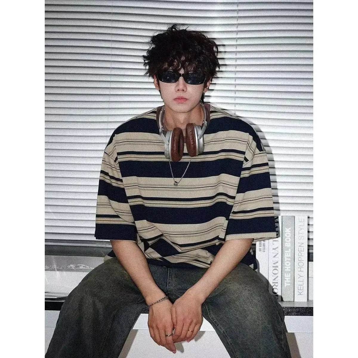 

Summer Men's Stripe ort Sve T-irt Loose Fit Casual round Ne American Retro Design Teenage Faion Top Polyester Fiber