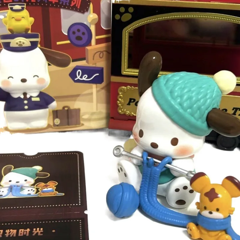 Sanrio Pochacco Retro Time Train Series Blind Box, dibujos animados sorpresa, decoración misteriosa, modelo coleccionable, juguetes para niños, regalo de cumpleaños