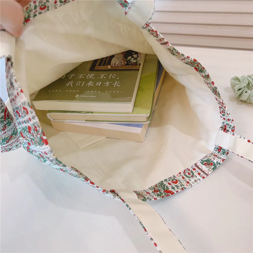 2024 Lightweight Canvas Shoulder Bag Spring Flower Floral Shoulder Bag Casual Forest Series Large Capacity Tote Bag