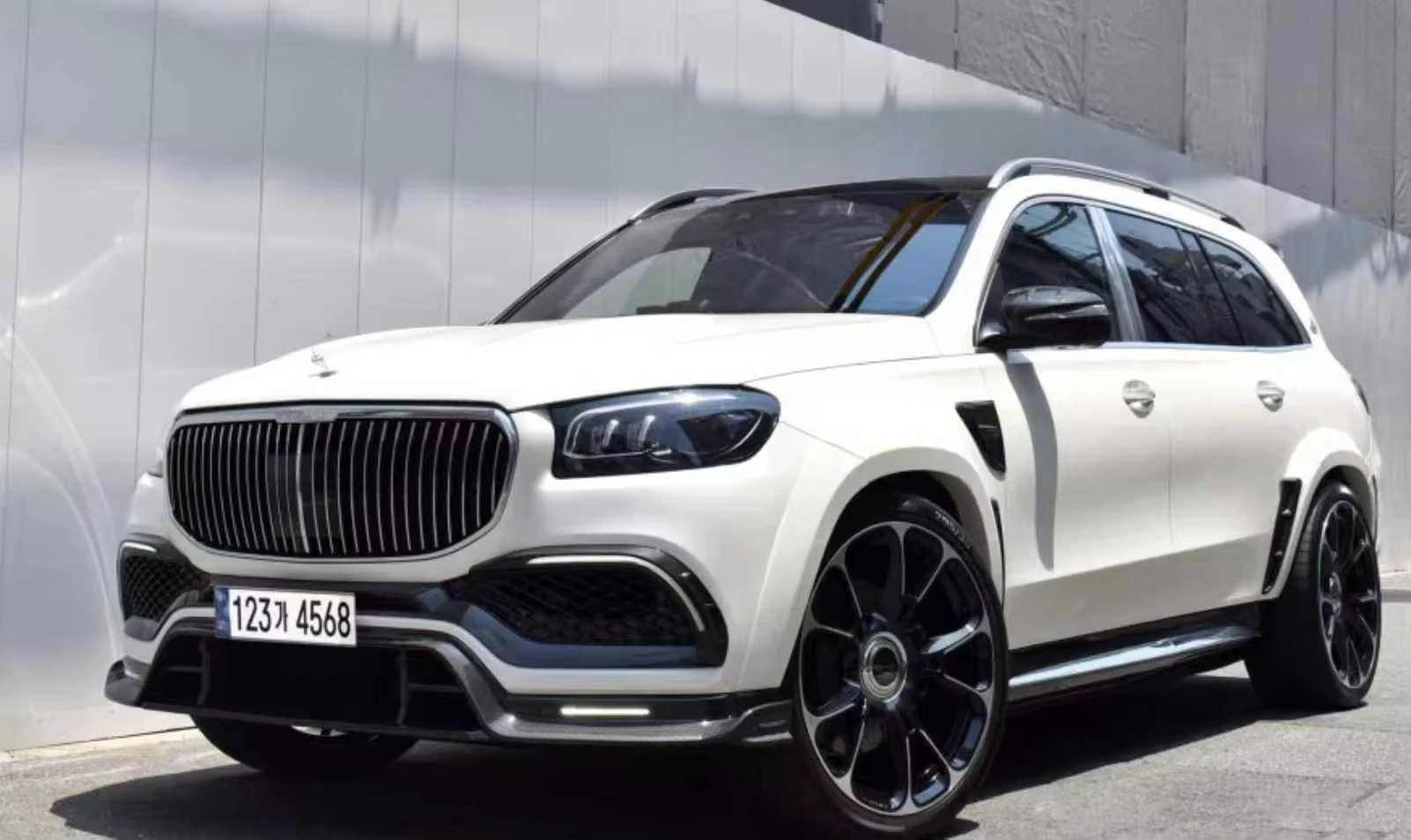 Dry Carbon Fiber Car Body Kit for  GLS SUV Replace/Upgrade MSY Style Front Lip Rear Lip Fender Flare Bodykit