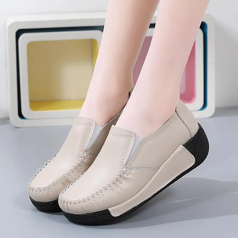 Leather Flat Shoes Women's 2024 Spring and Autumn New Bow Mom Shoes Soft Bottom Moccasins Flat Loafers