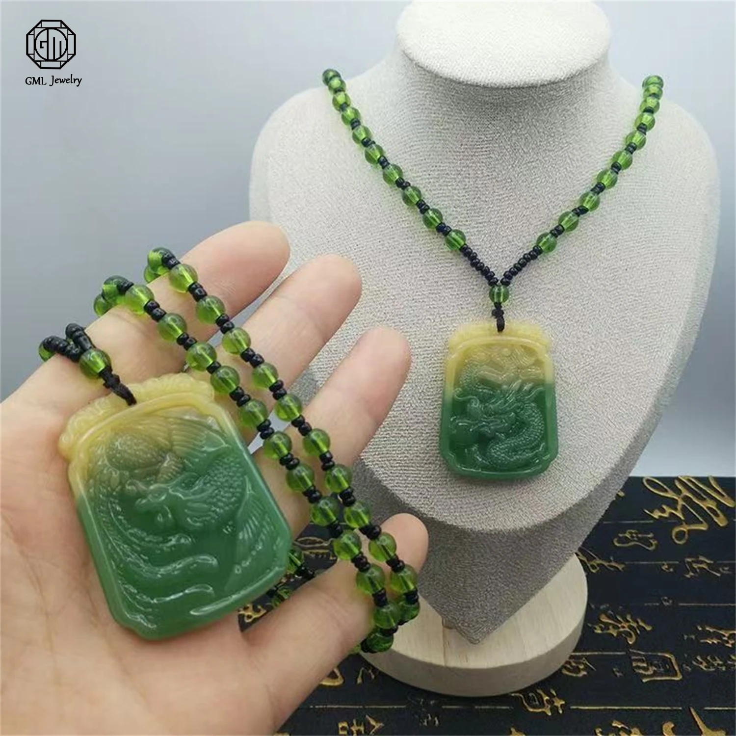 Colgante de Dragón y Fénix de Jade Bicolor, Juego para Parejas, Verde y Blanco, Nefrita, Unisex, Símbolo Tradicional de Armonía