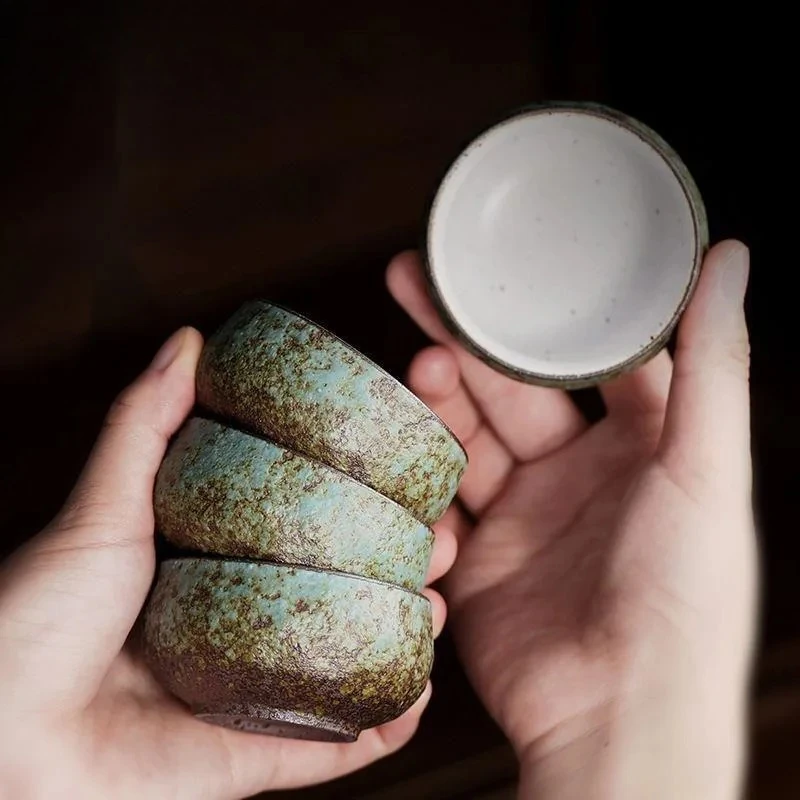 

2 шт./компл., японская керамическая чашка для чая, ретро-чашка для смены печи, чашка для дегустации, личная керамическая чашка из бамбука, чашка для чая, чайный сервиз кунг-фу