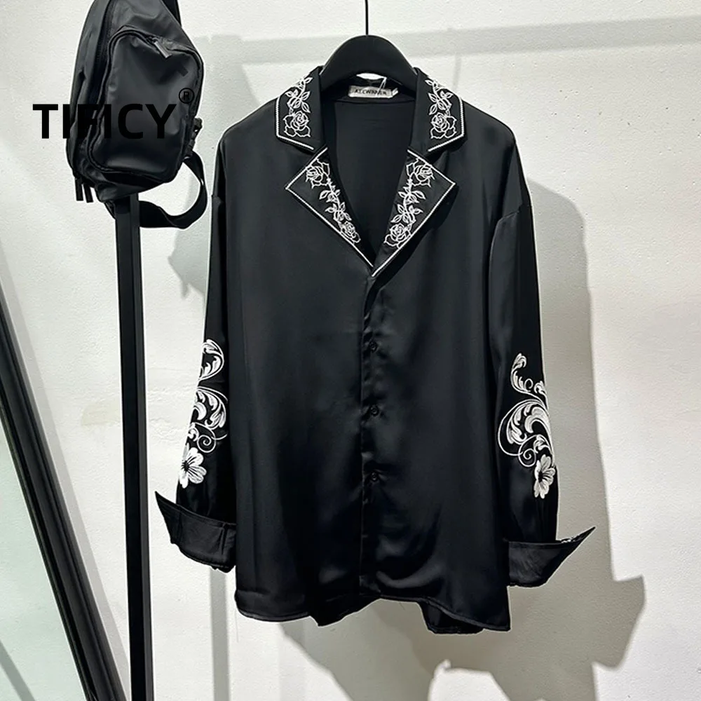 

Autumn Men's Embroidered Flower Long Sleeved Shirt with High-end Feel Silky and Lazy Style Versatile Temperament Shirts Top