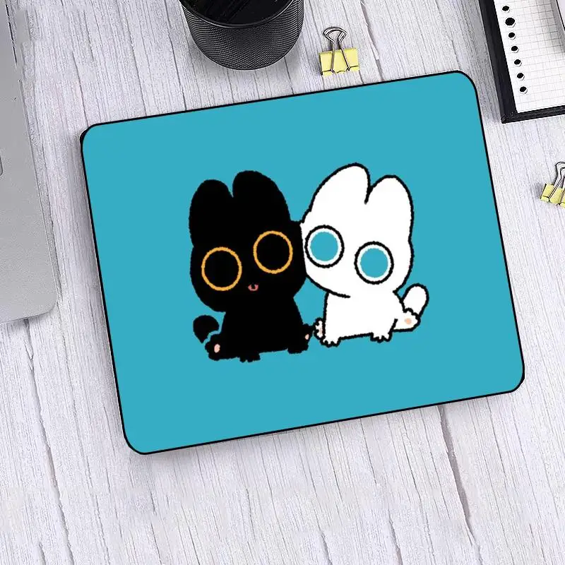 Sweet Kitty Mouse Pad Compact Size Anti-Slip Gaming Mouse Pad – For E-Sports & Mechanical Keyboards