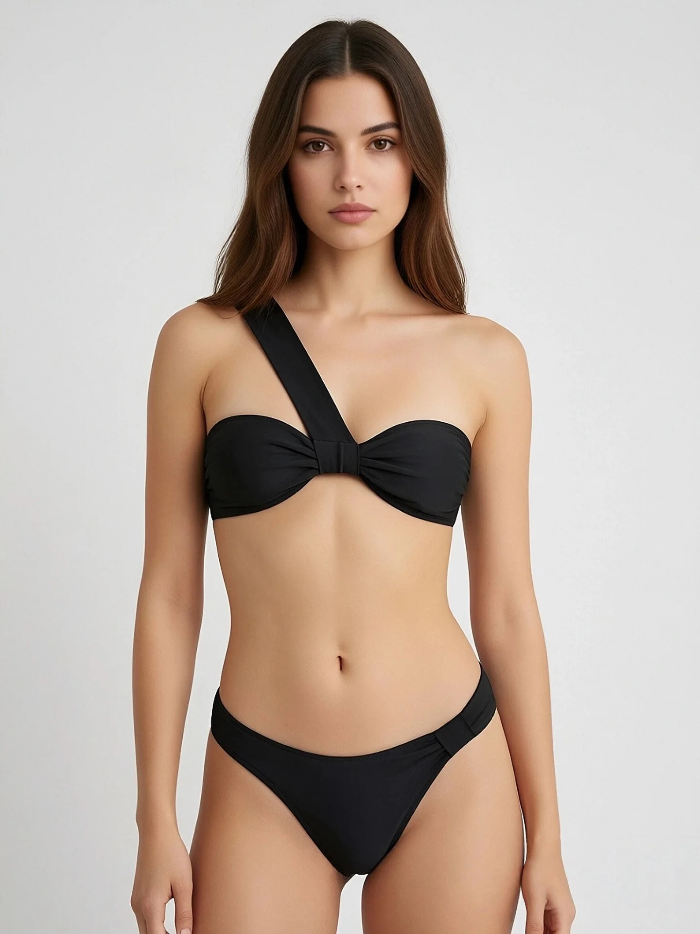 Sexy schwarzes Bandeau-Bikini-Set, einschulterig, asymmetrisch, hohe Taille, hoher Schnitt, zweiteiliger Badeanzug für Damen, Strandurlaub