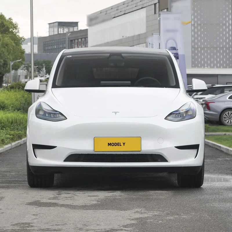 Hot sale Tesla ev car Model Y 2024 554kw~688km range left hand driver pure electric car suv Model Y new energy vehicle tesla