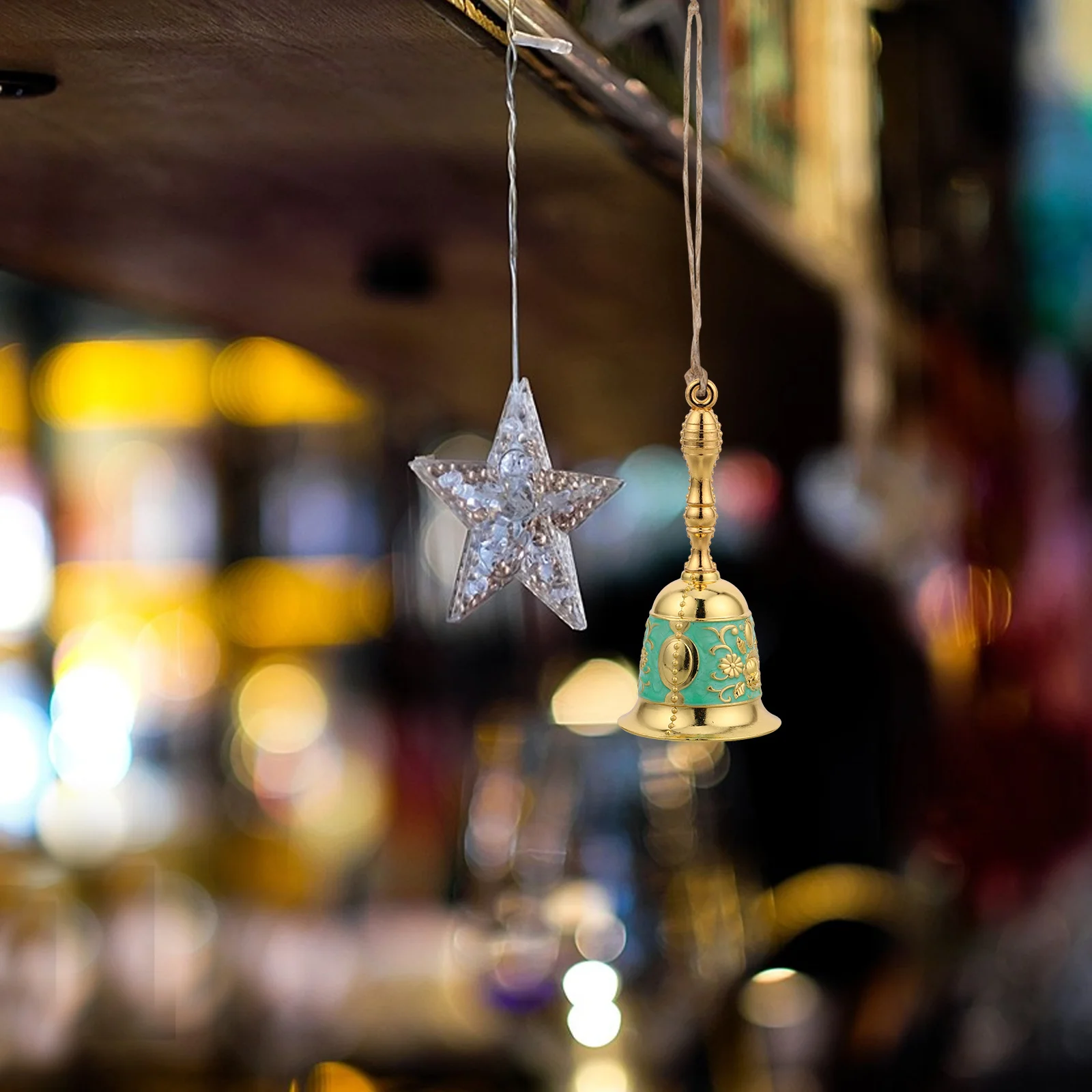 Vintage Hand Bell Metal Retro Design Clear Loud Sound for Classroom Restaurant Home Service Dinner Call Senior Use Prayer Bell