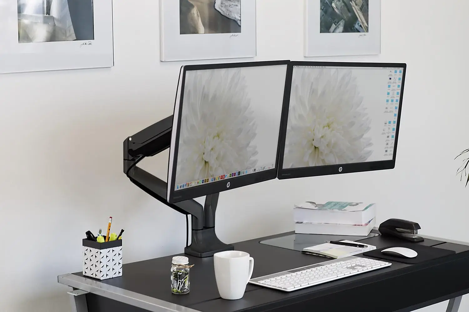 듀얼 모니터 암 마운트 |   책상 스탠드 |   이중 관절식 가스 스프링 높이 조절 암 |   2 x 24 27 29 30 32 인치 VESA에 적합